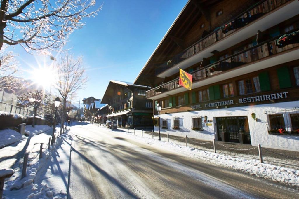 Hotel Christiania Gstaad Exterior photo